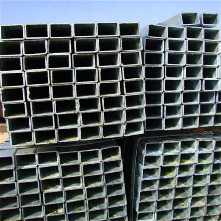 Testreszabott Q235 hegesztett négyzet alakú csövek