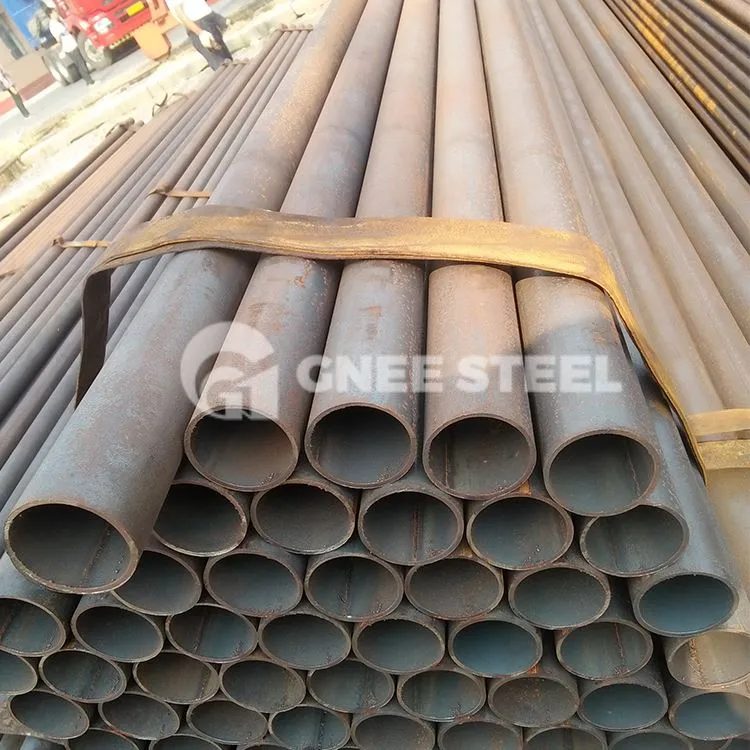 HU10217-1 P195 TR2 hegesztett acélcső nyomásos használatra